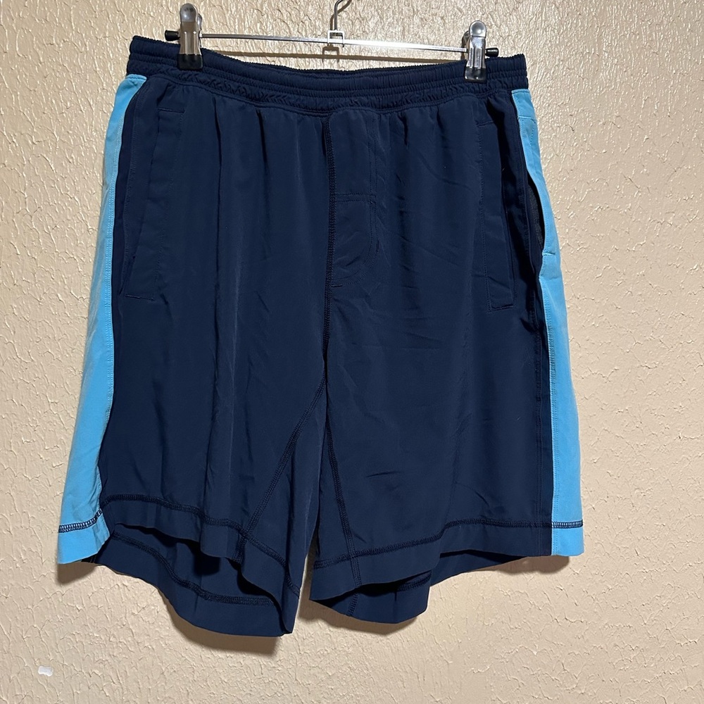 Lululemon Men's Lined Swim Trunks‎ Size Large